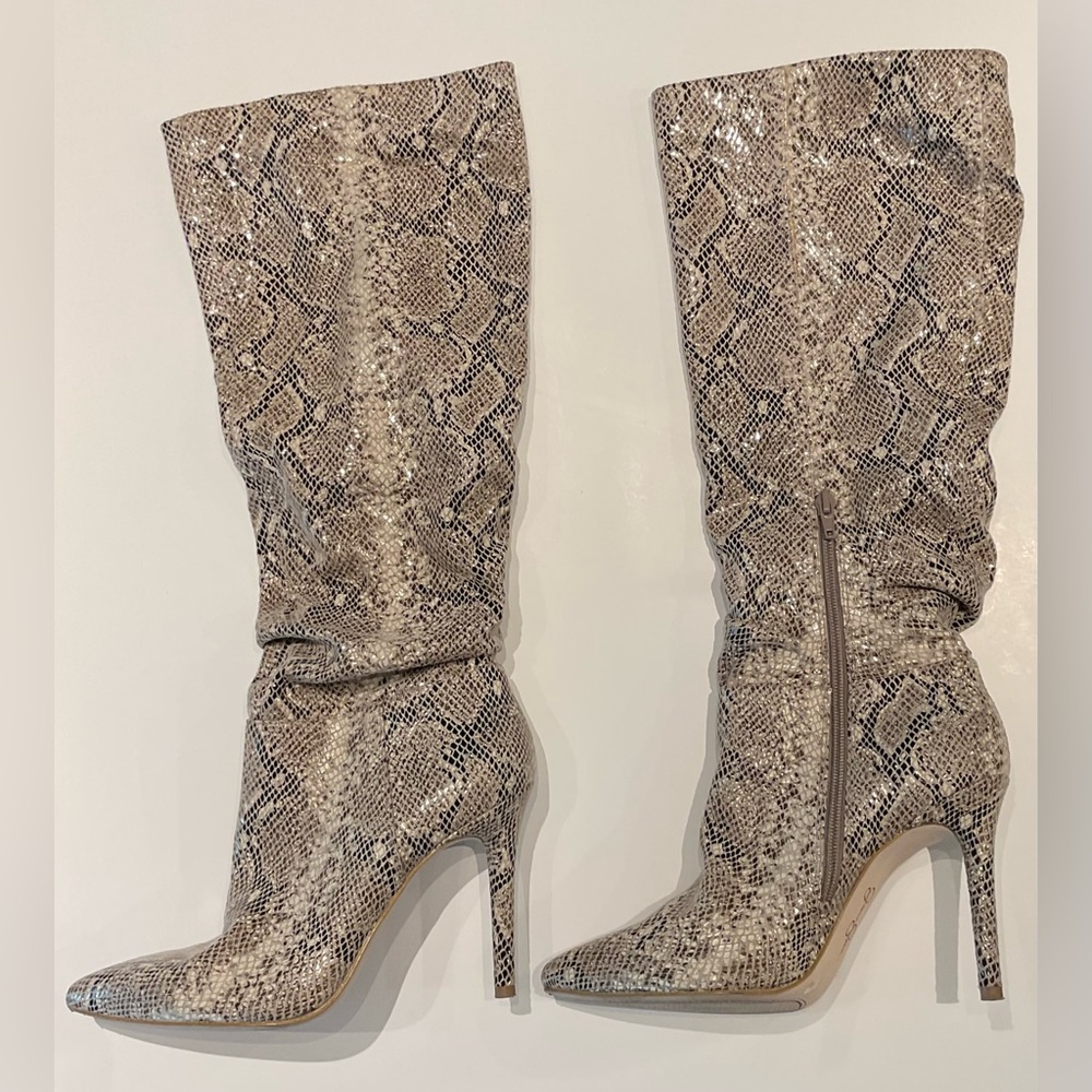Knee-High Stiletto Faux Snakeskin Pointed Toe Scrunch Boots - Picture 2 of 9